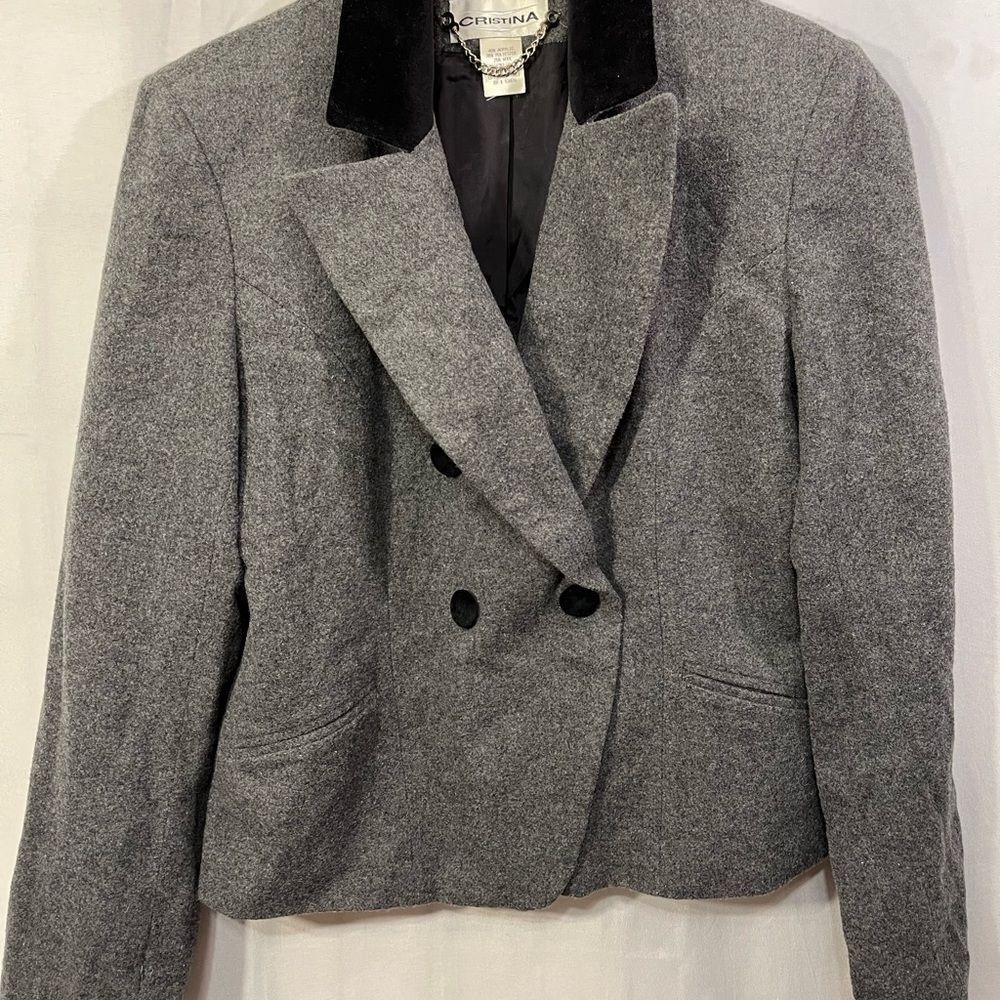 Women’s VTG Cristina Gray Double Breasted Blazer W/Velvet Collar